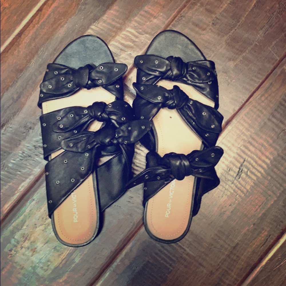 Leather flats